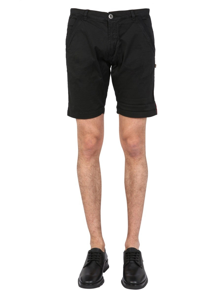 ALPHA INDUSTRIES - Man - Black - Shorts