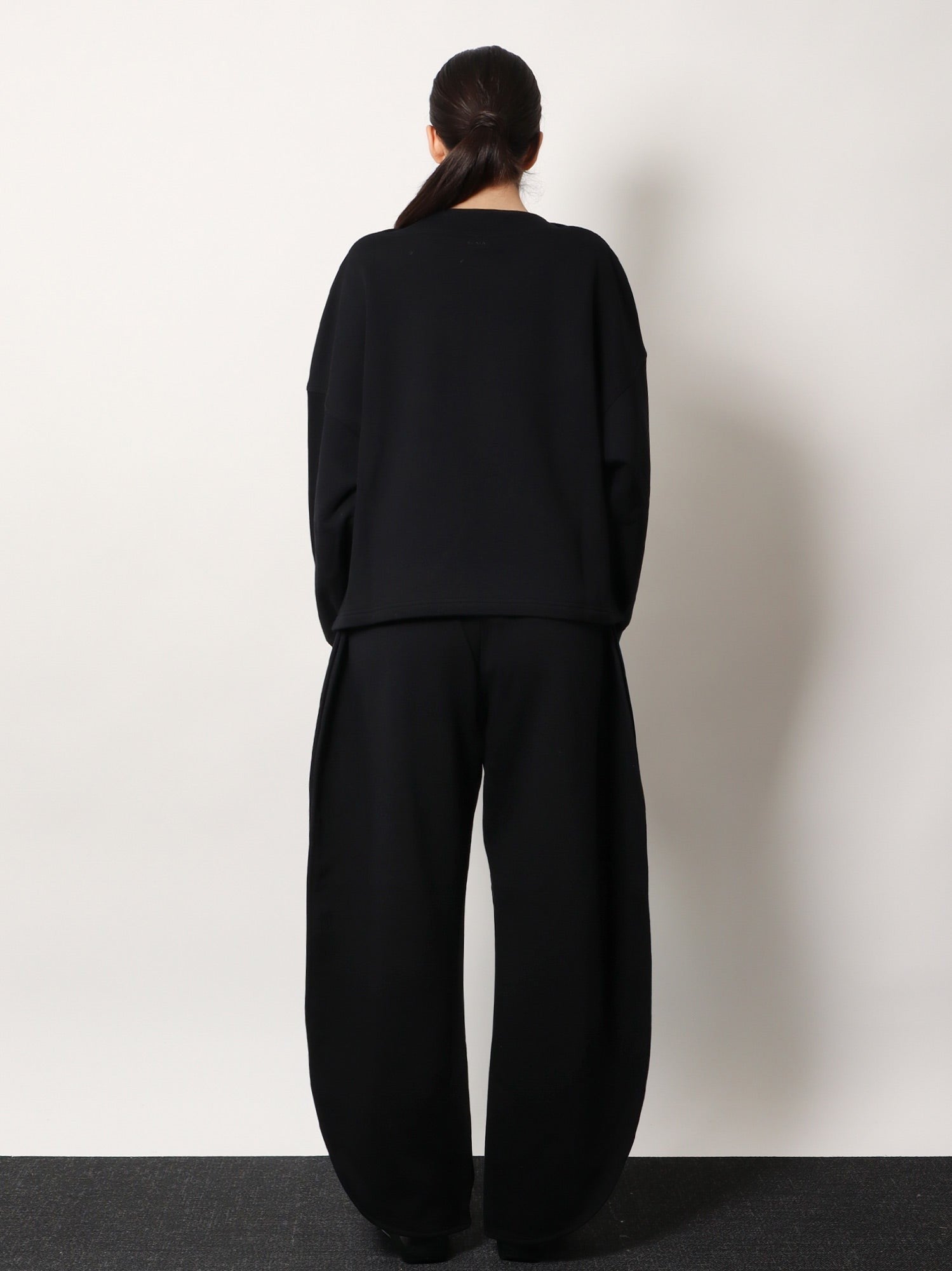ALAIA - Woman - Black - Sweatshirt