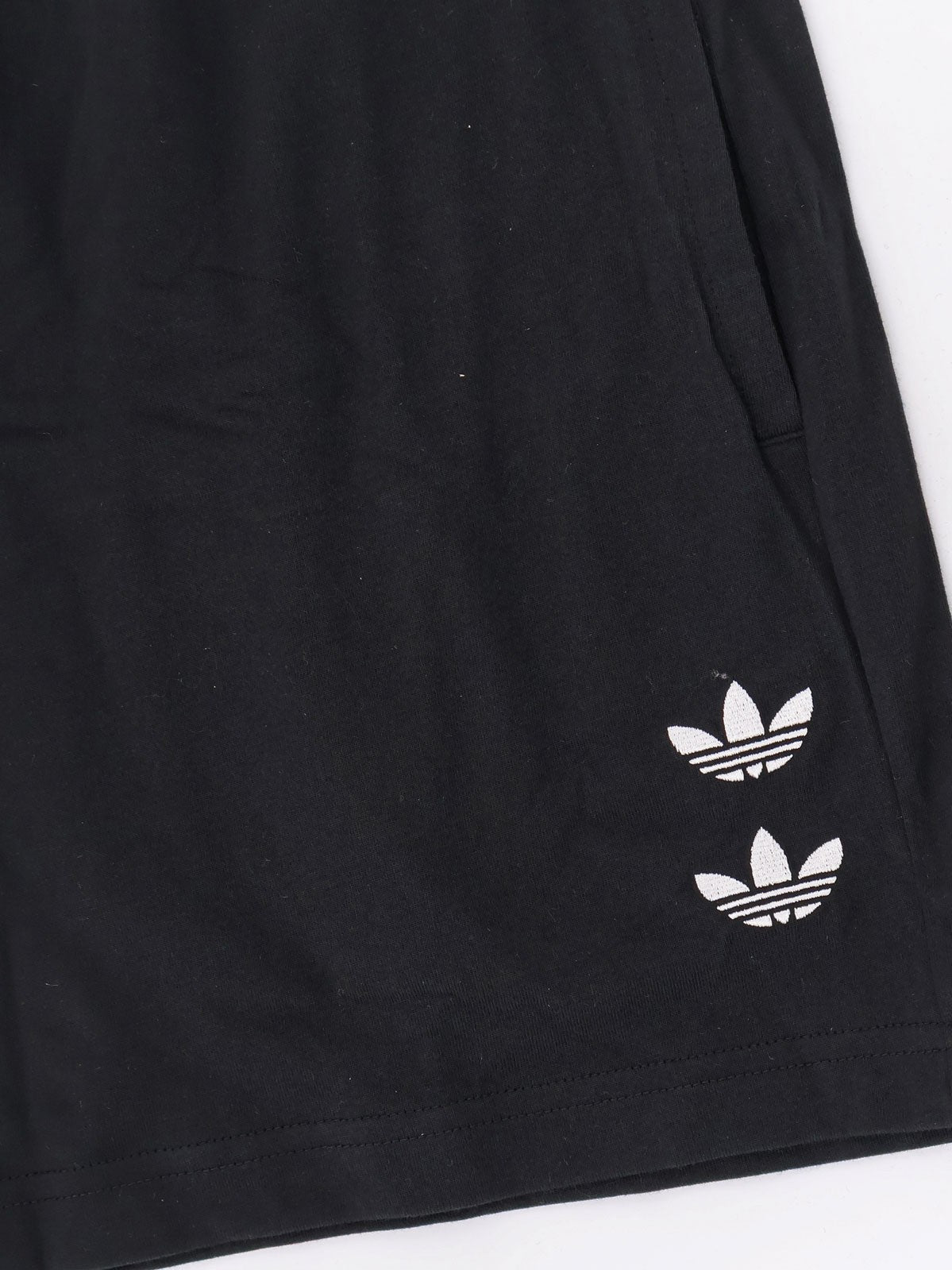 ADIDAS X WILLY CHAVARRIA - Man - Nero/Grigio - Shorts