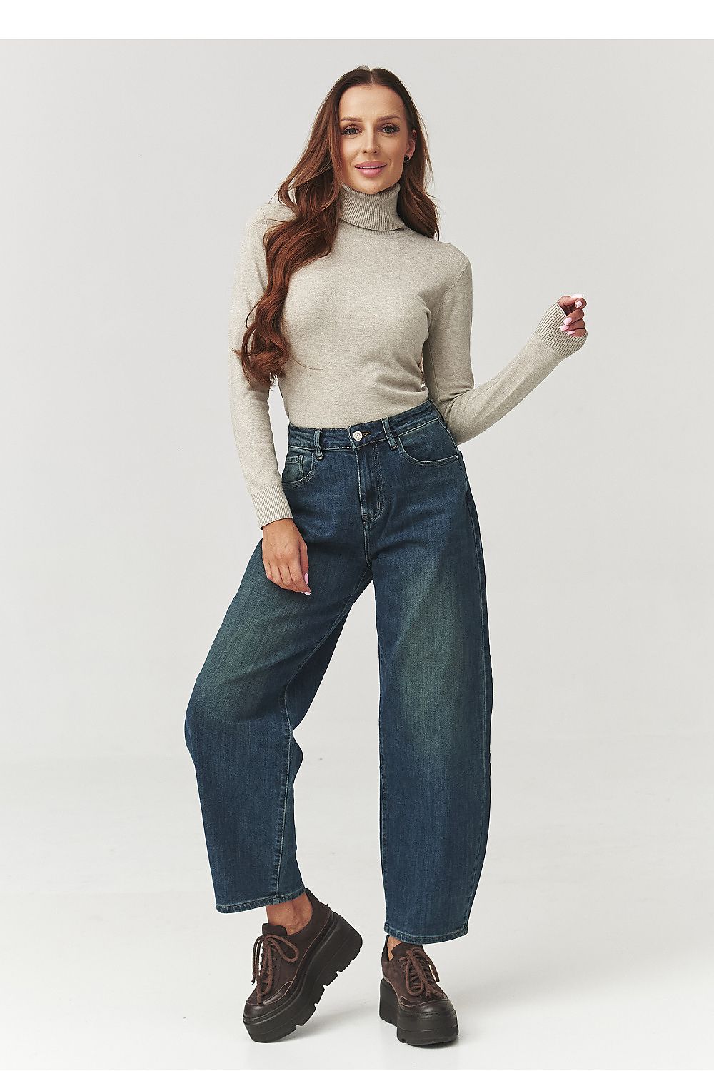 Turtleneck model 219740 Makadamia