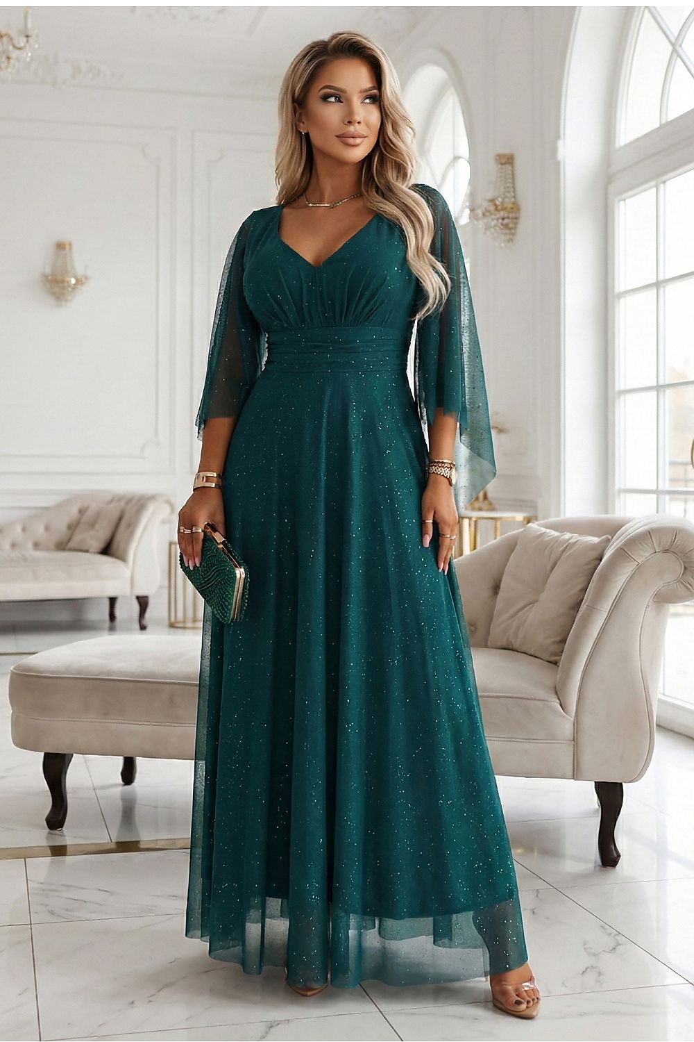 Long dress model 222464 Numoco