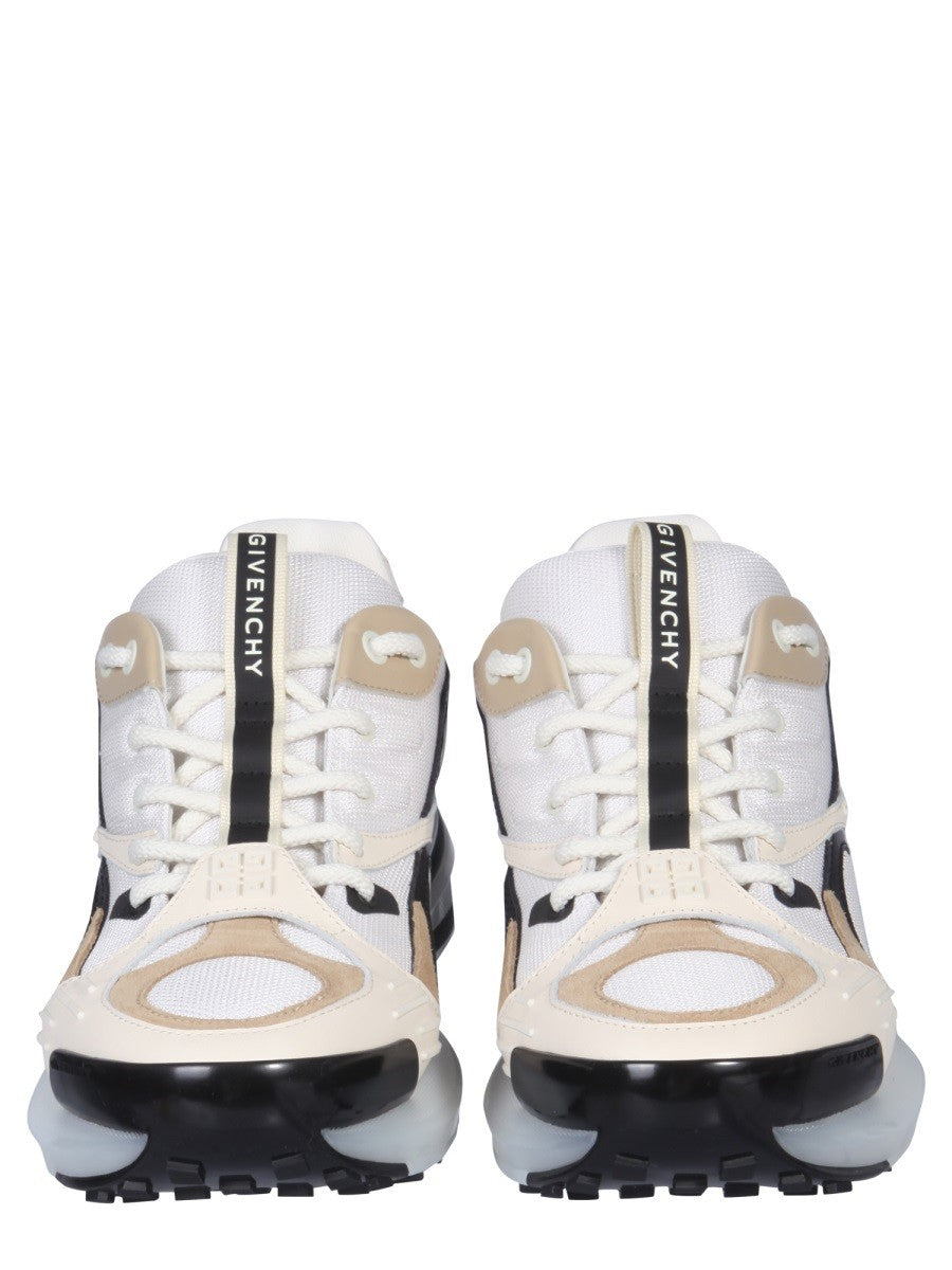 Givenchy - Woman - Beige - Sneaker