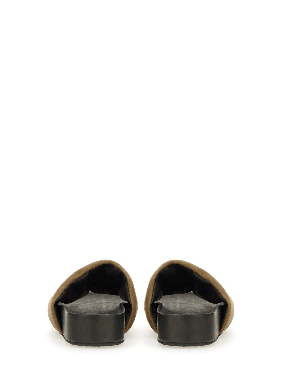 UMA WANG - Woman - Brown - Flat