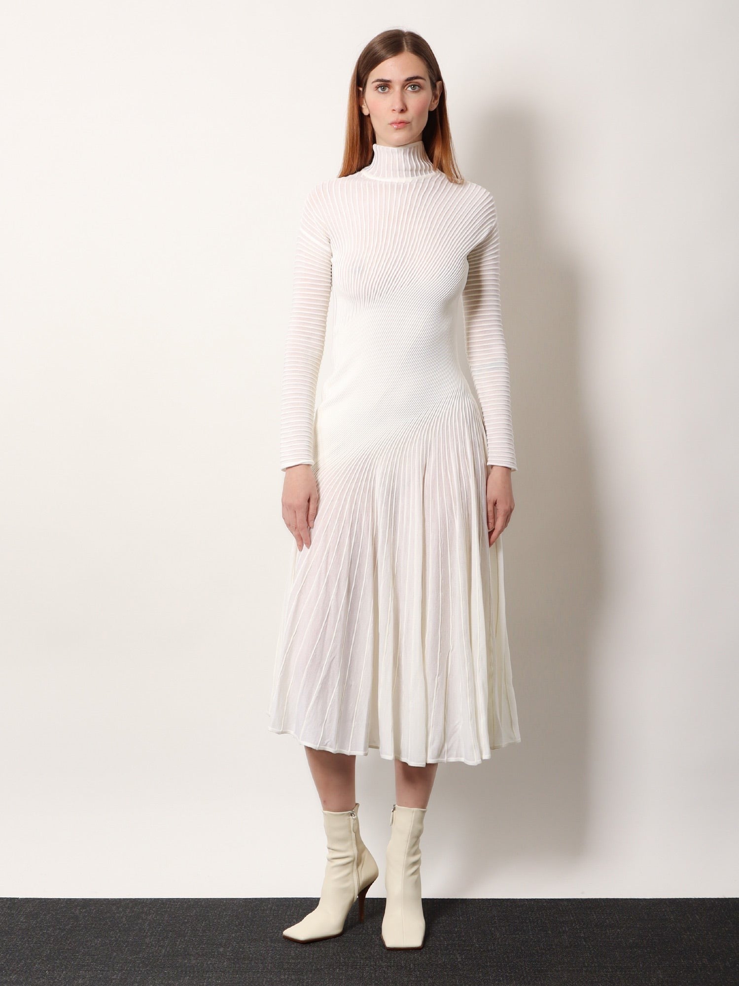 ALAIA - Woman - Beige - Dress