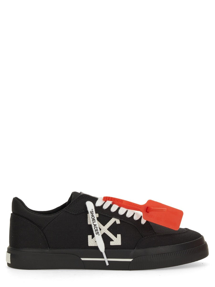 Off-white - Man - Black - Sneaker