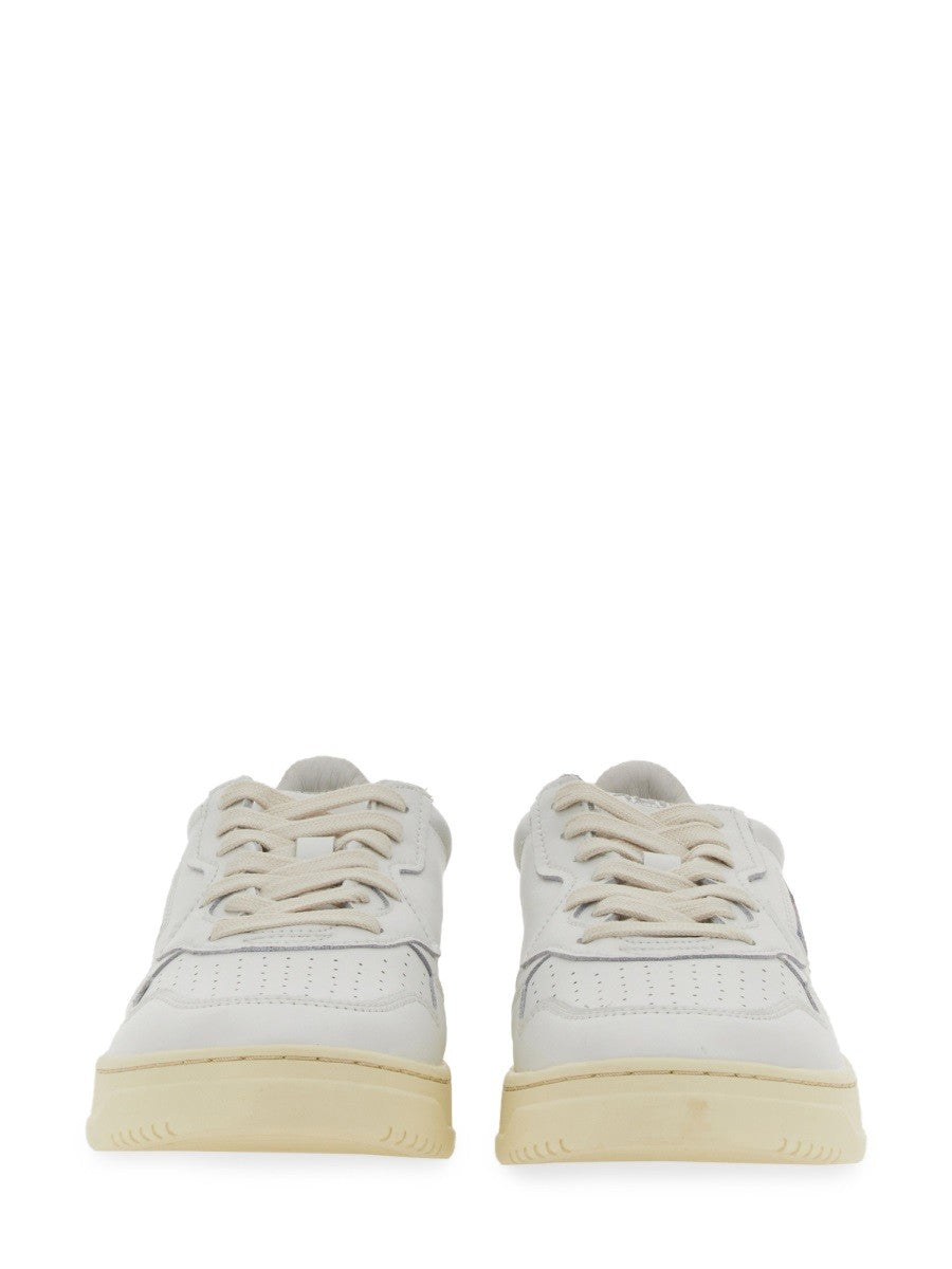 Autry - Man - White - Sneaker