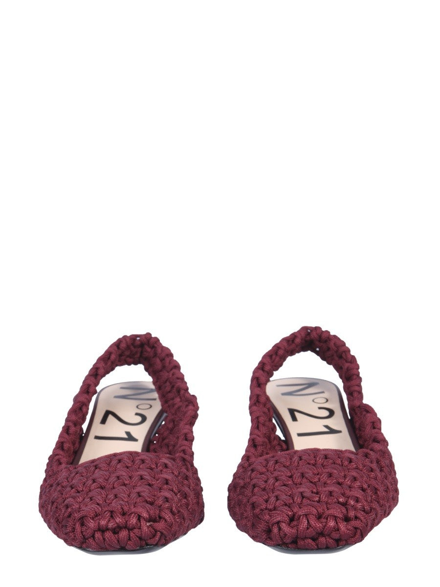 N°21 - Woman - Red - Heel