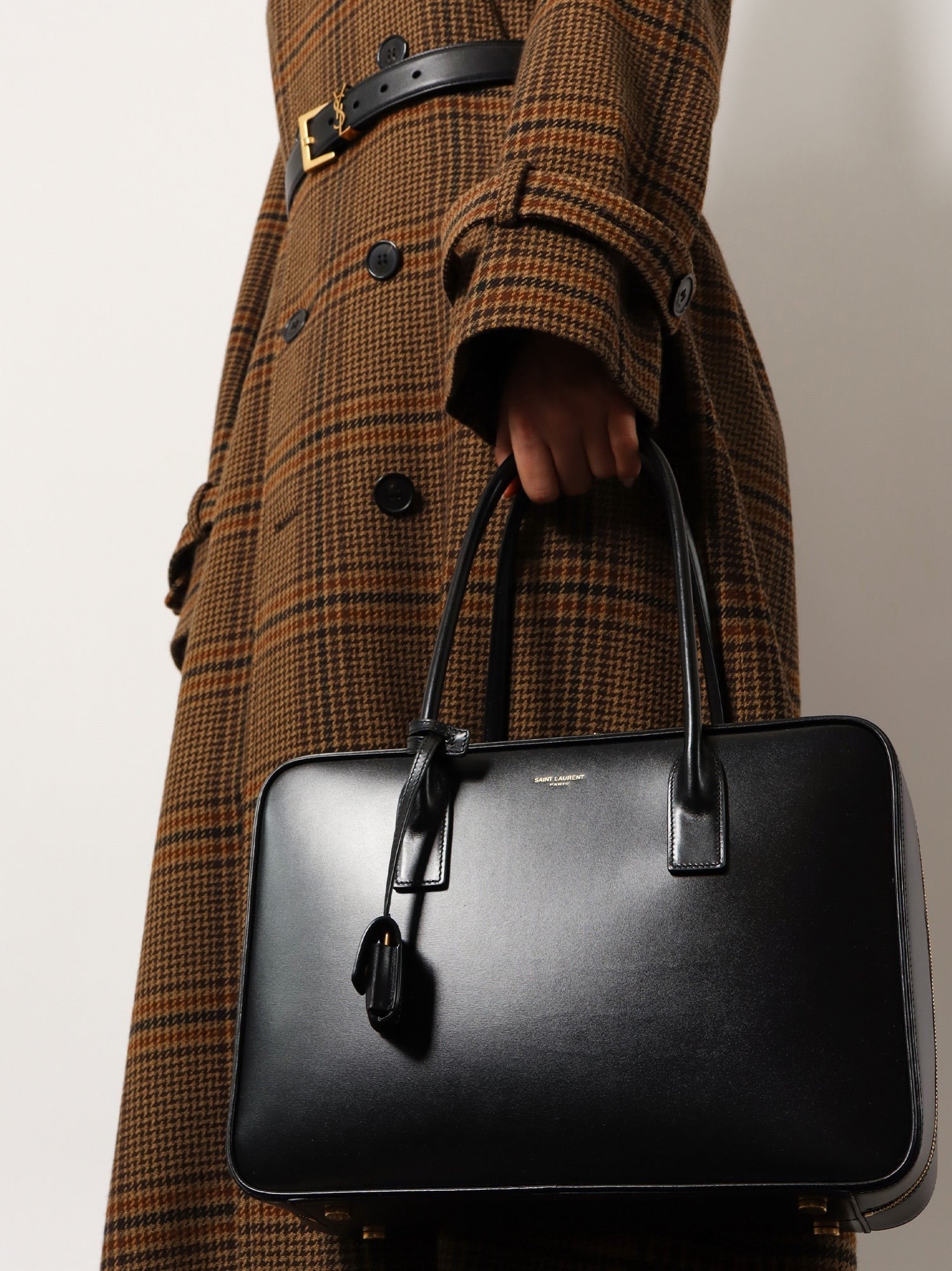 Saint Laurent - Woman - Black - Handbag