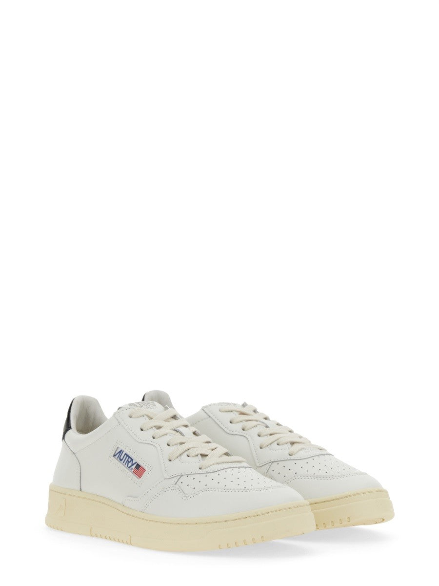 Autry - Man - White - Sneaker