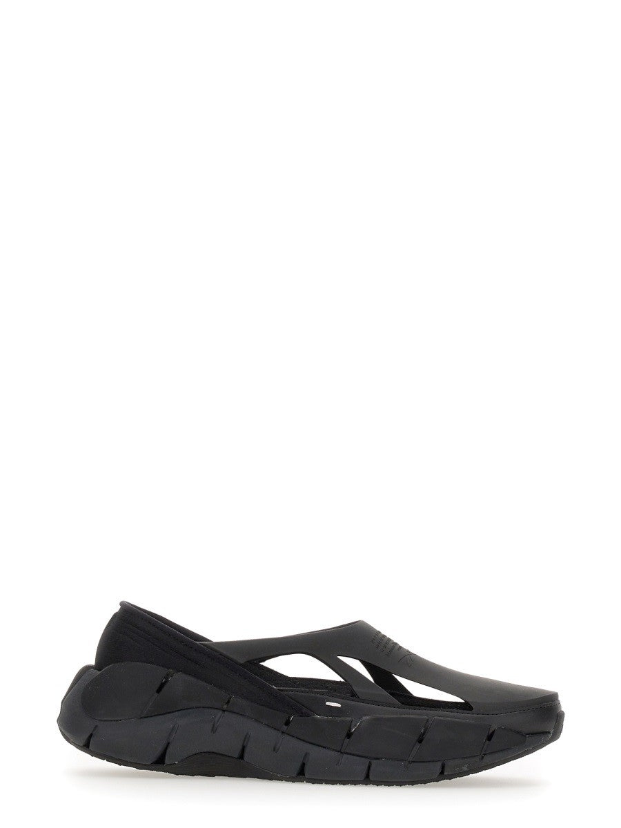 MAISON MARGIELA X REEBOK - Man - Black - Sneaker