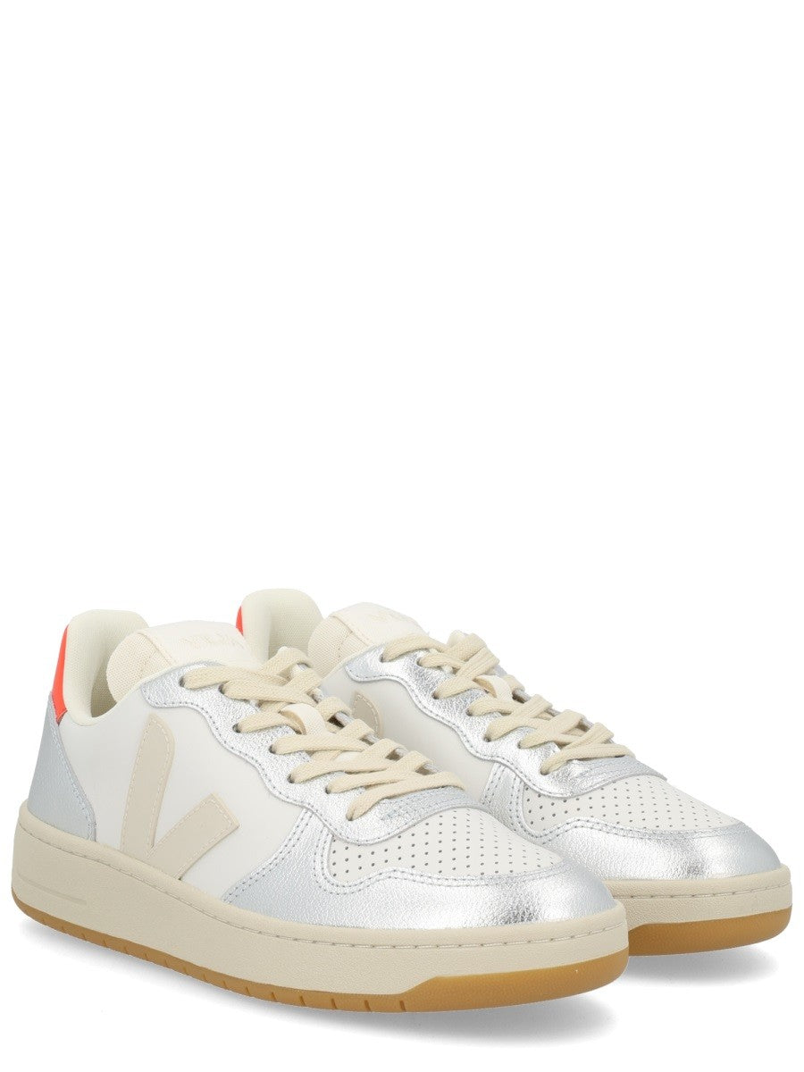 Veja - Woman - Silver - Sneaker