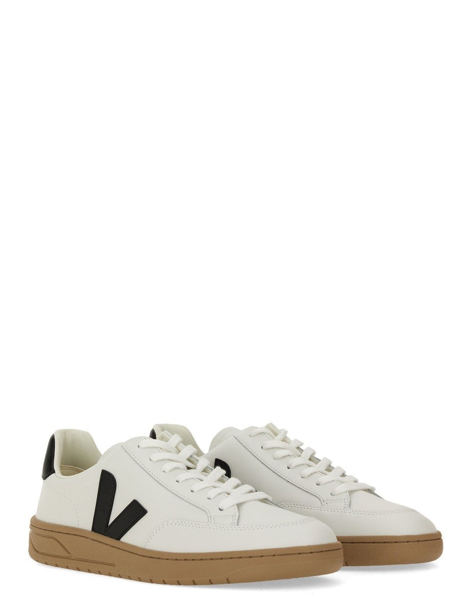 Veja - Man - White - Sneaker