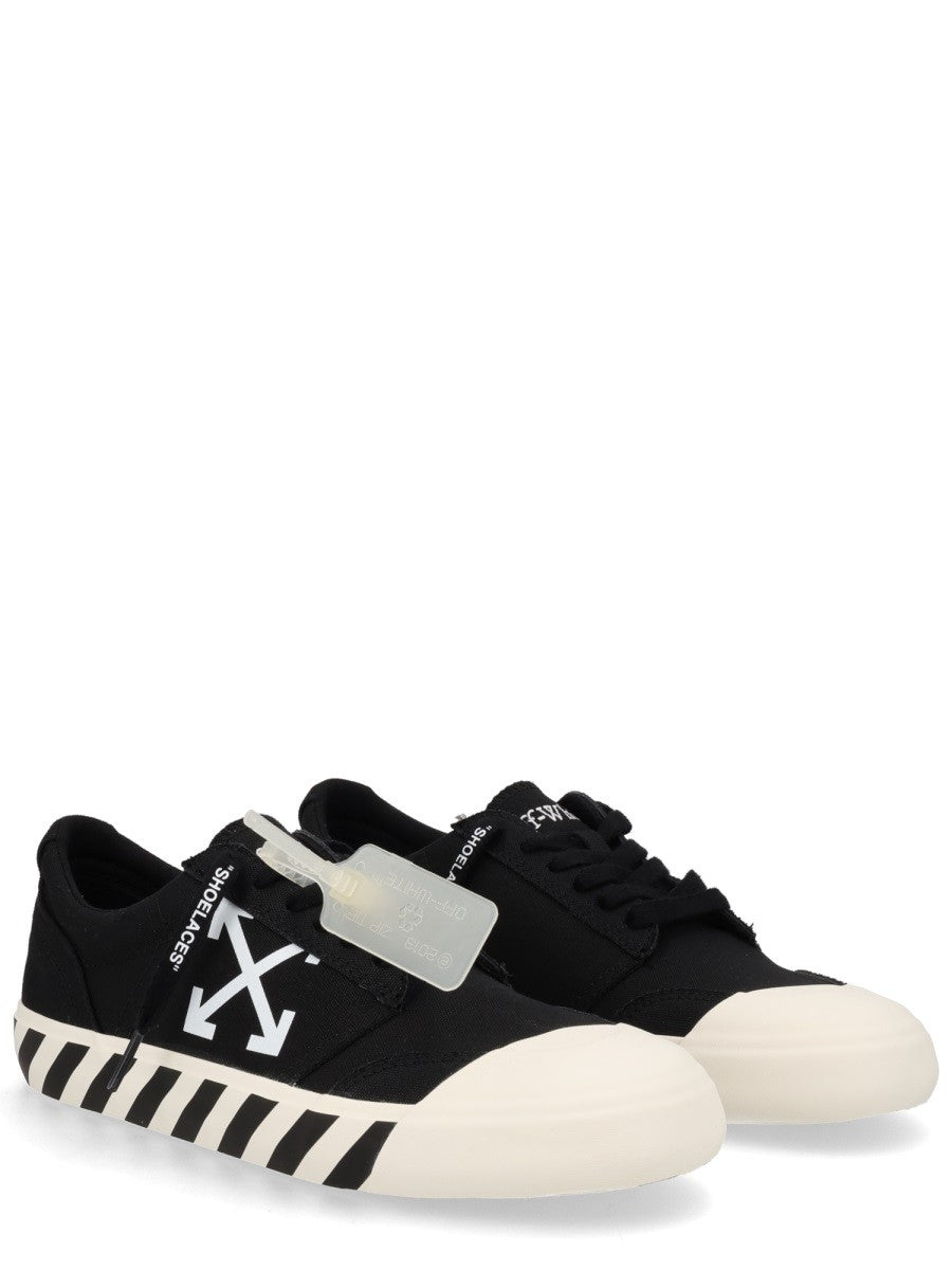Off-white - Man - Black - Sneaker