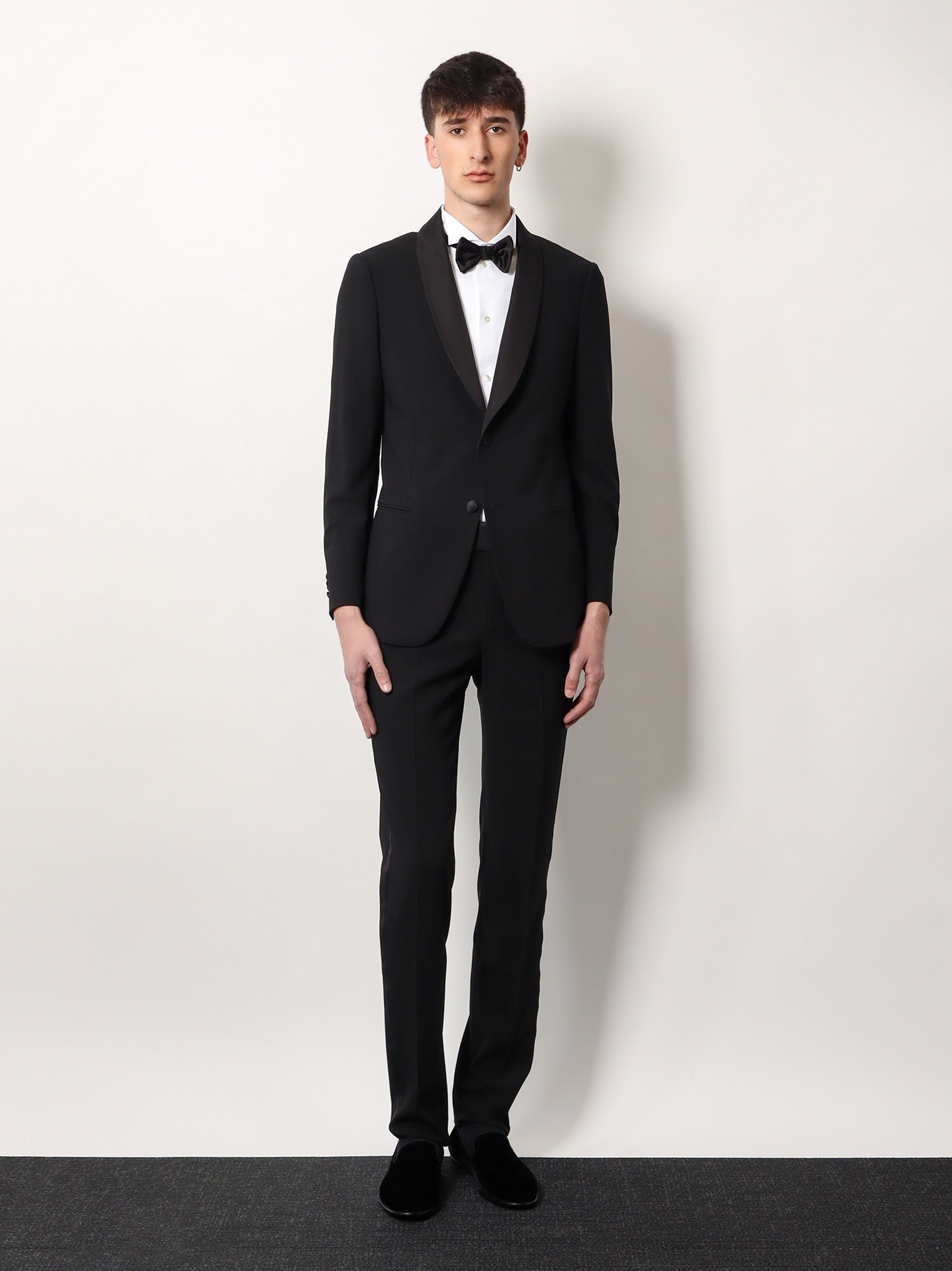 Giorgio Armani - Man - Black - Suit