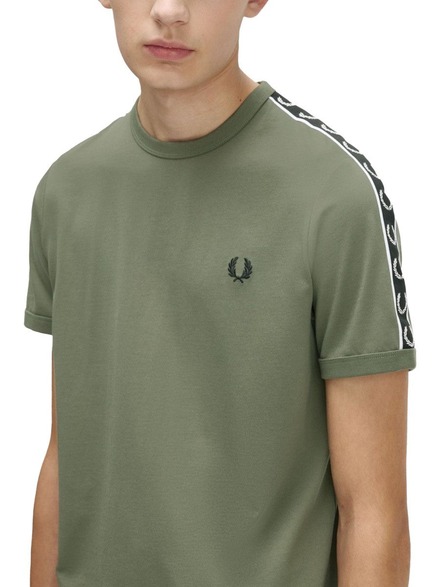 FRED PERRY - Man - Green - T-shirt