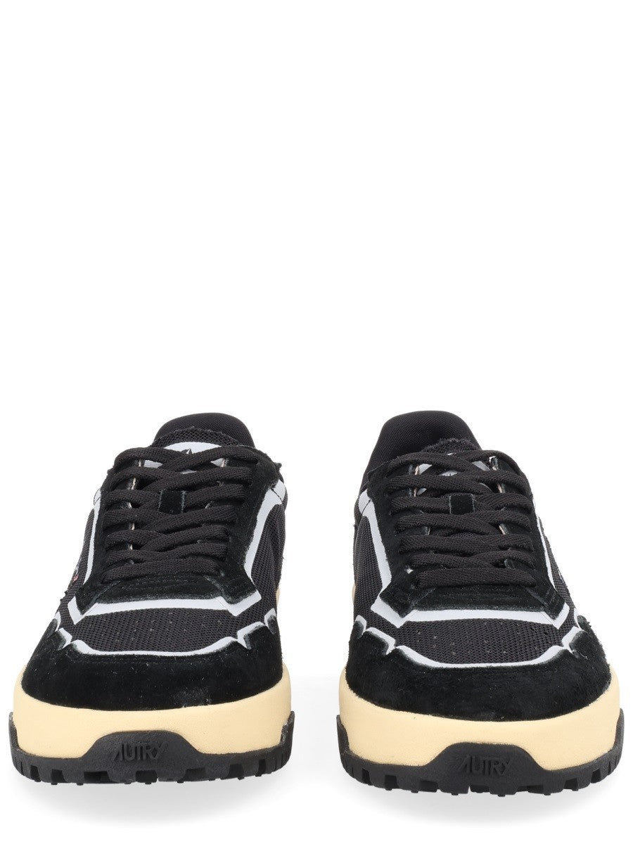 Autry - Man - Black - Sneaker