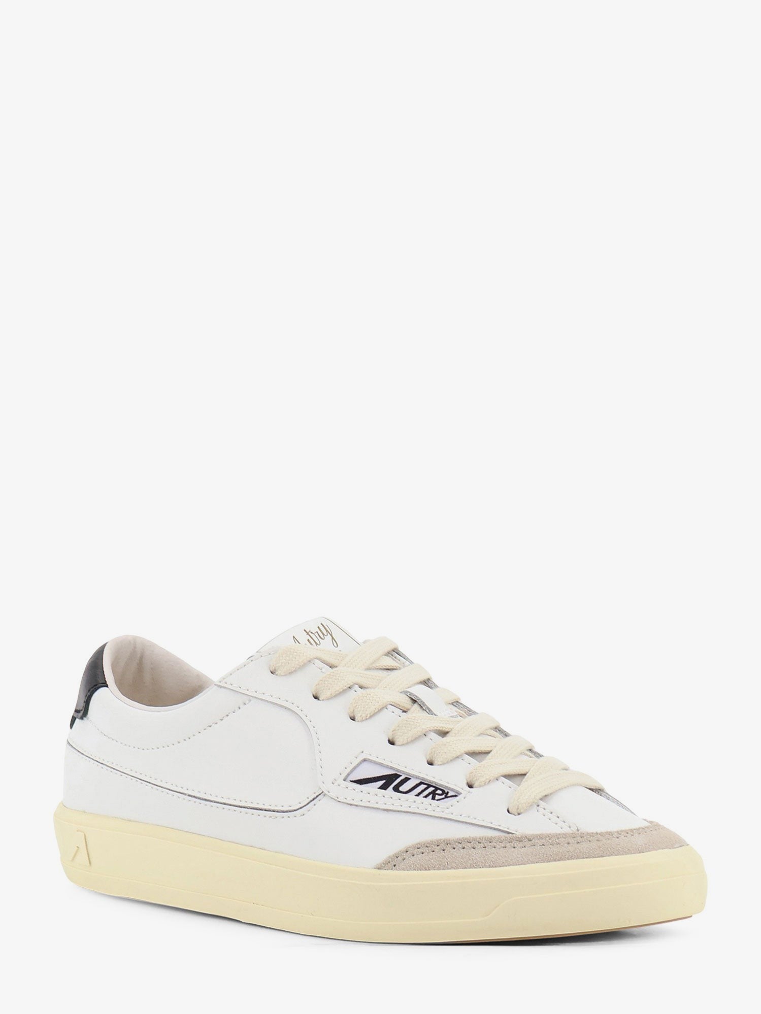 Autry - Woman - White - Sneaker