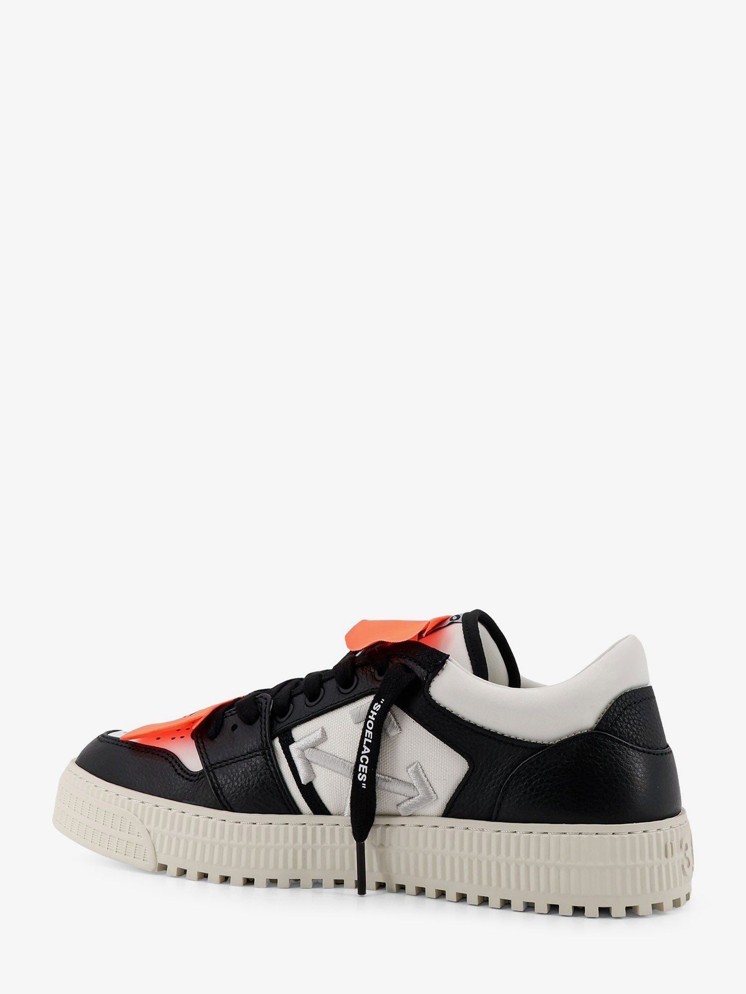 Off White - Man - Black - Sneaker