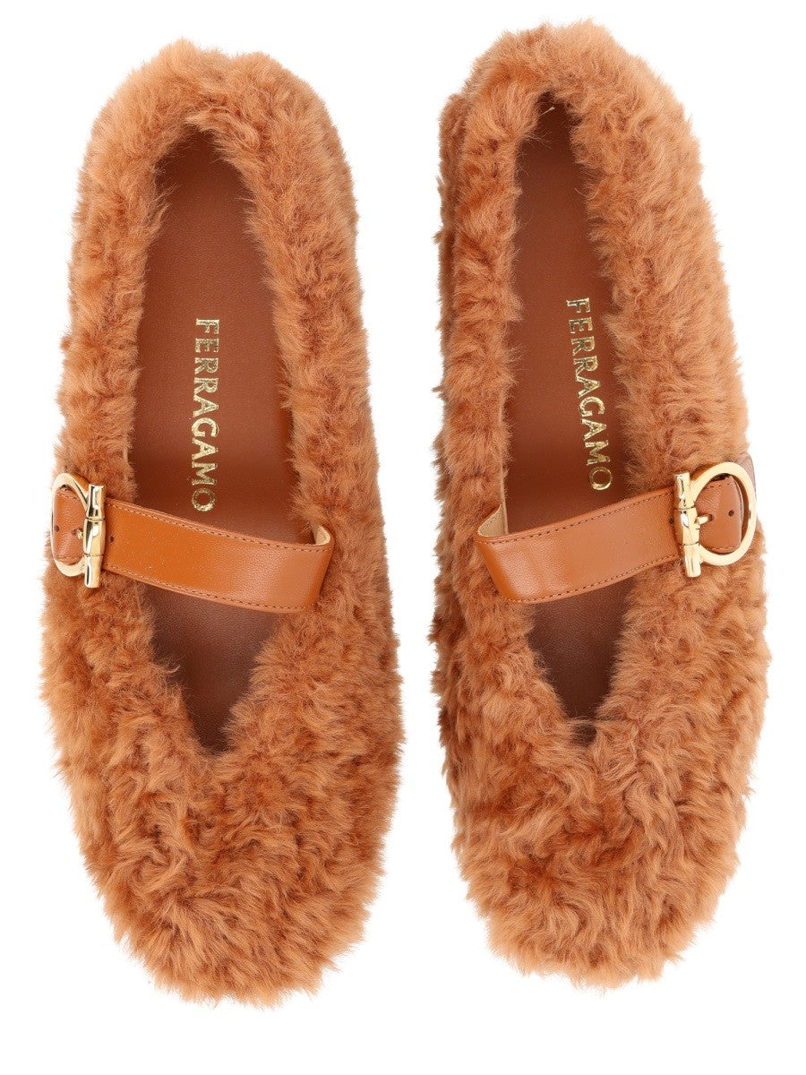 Ferragamo - Woman - Beige - Flat