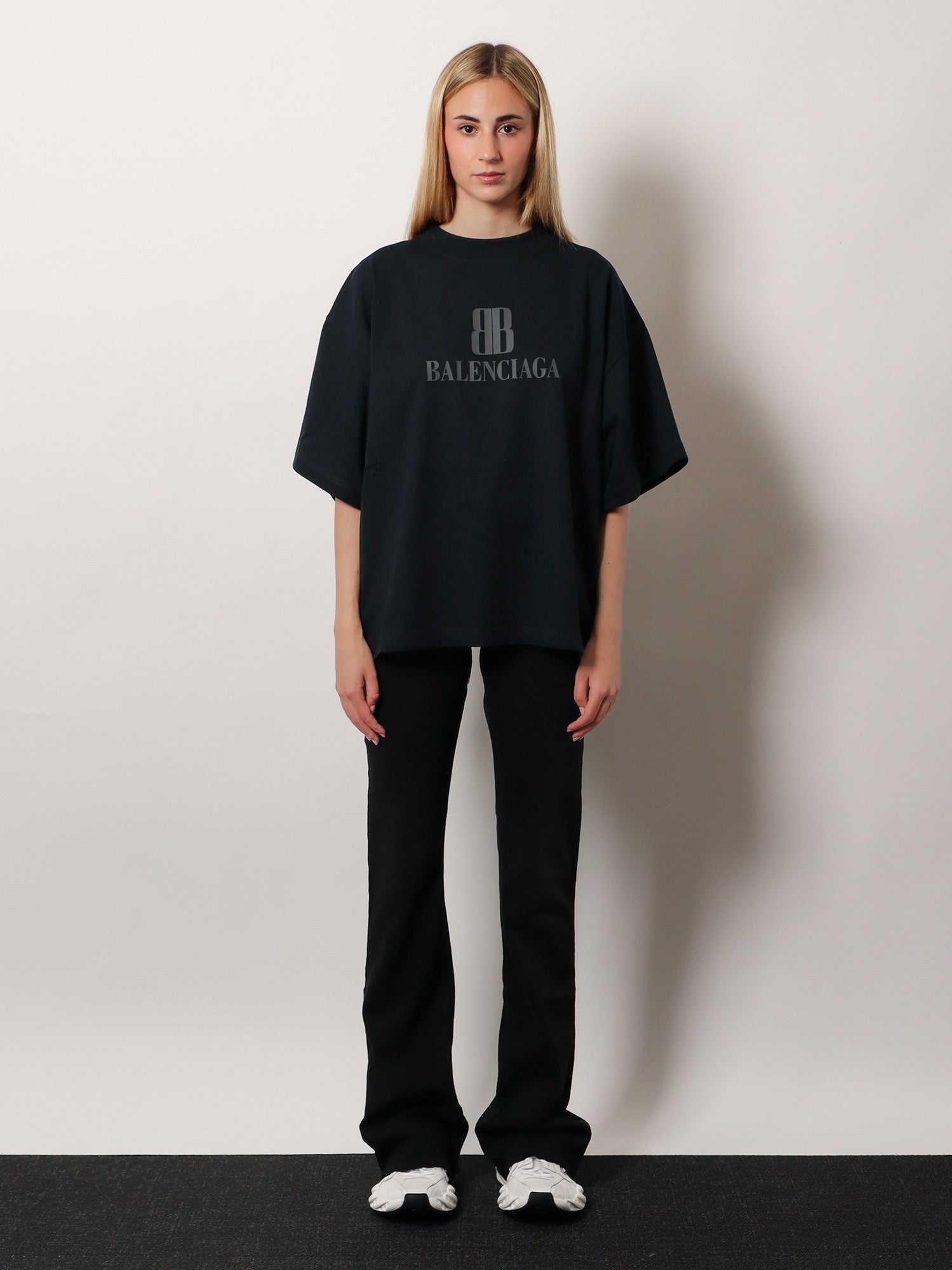 Balenciaga - Woman - Black - T-Shirts and Top