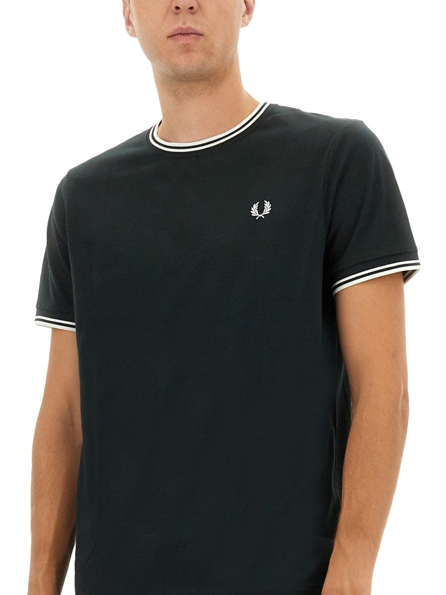 FRED PERRY - Man - Green - T-shirt
