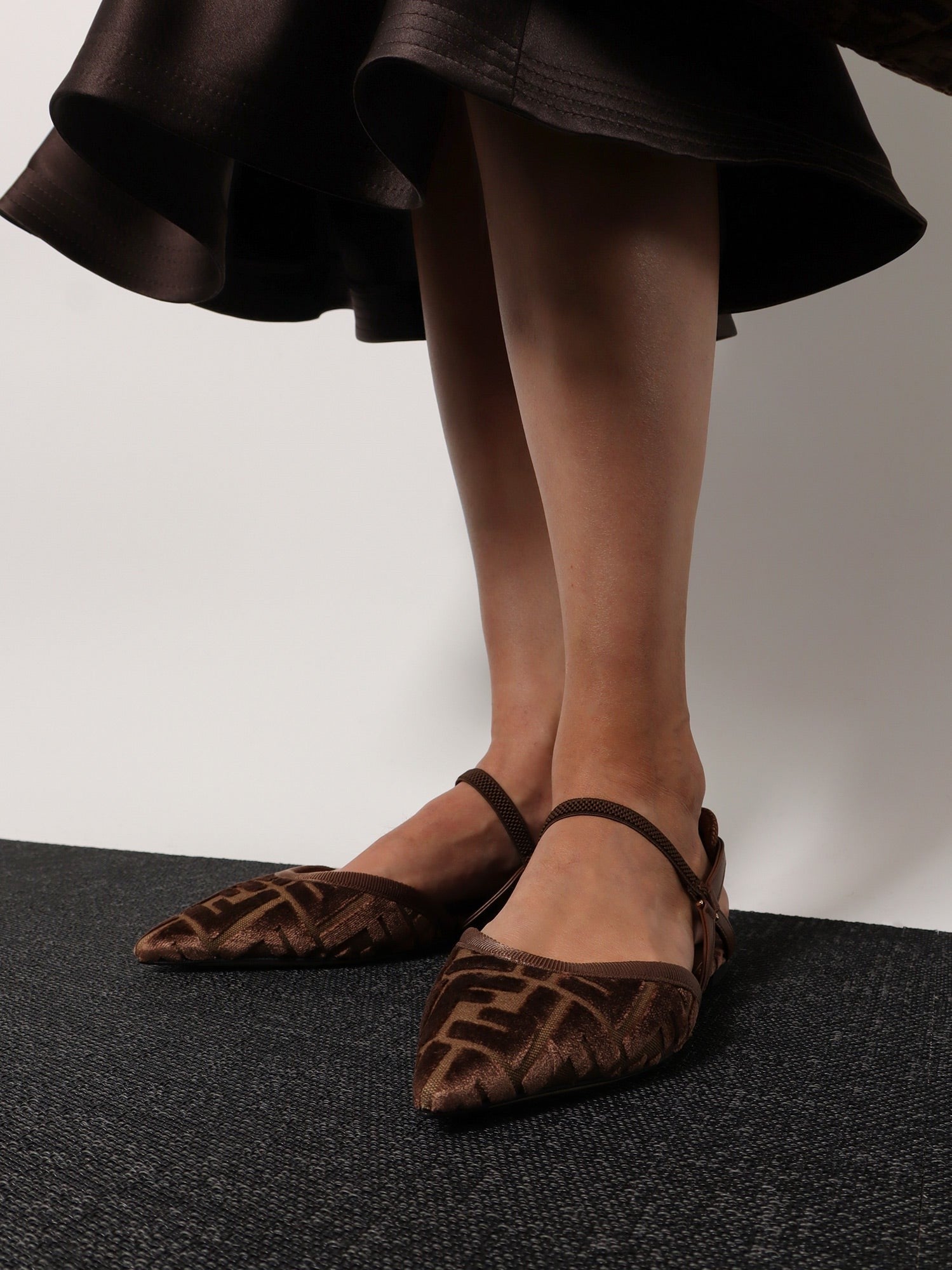 Fendi - Woman - Brown - Ballerina
