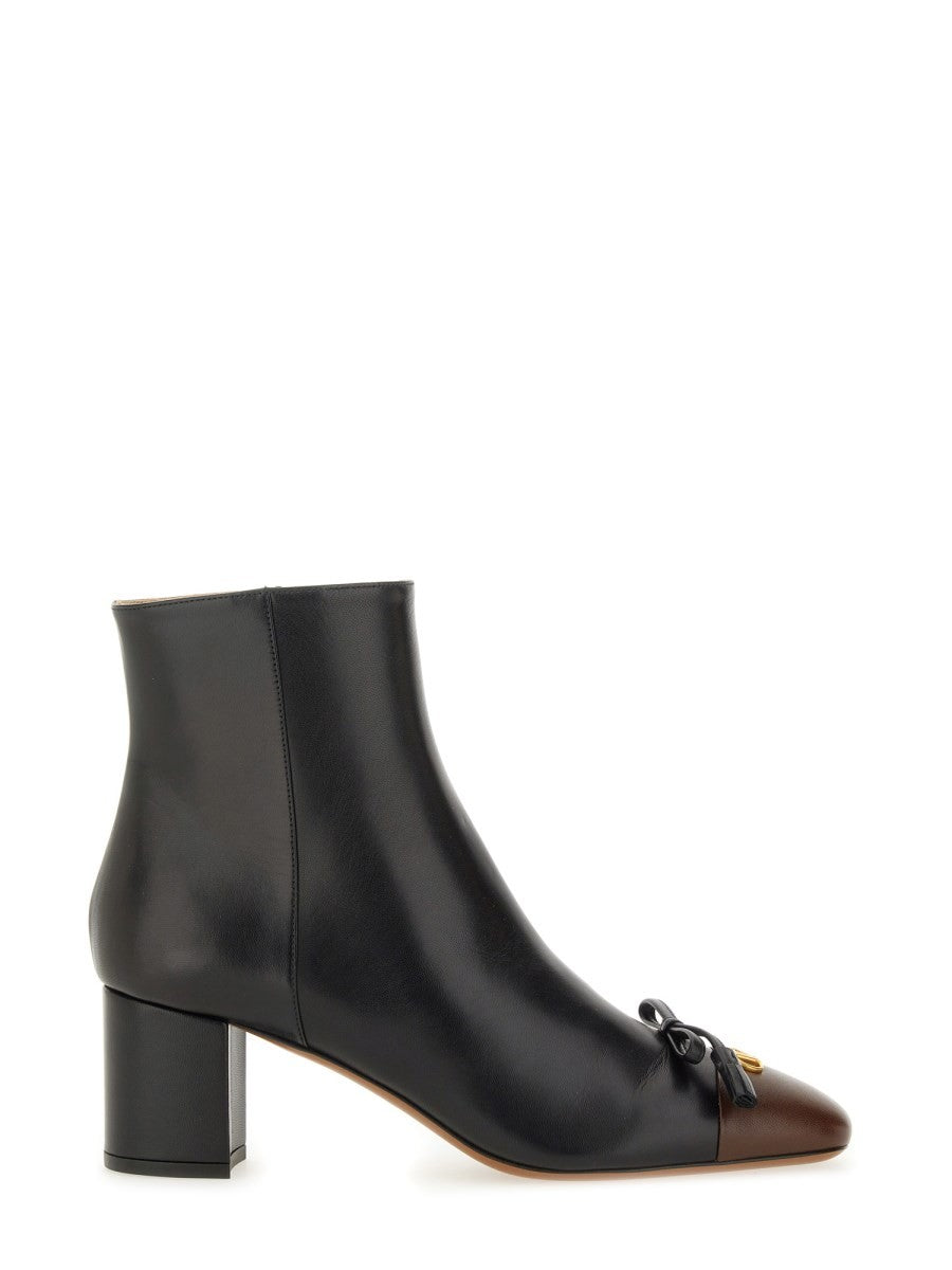 Valentino Garavani - Woman - Black - Boot