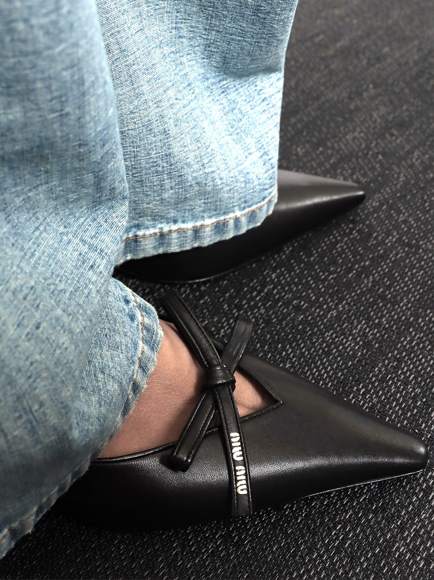 Miu Miu - Woman - Black - Pump
