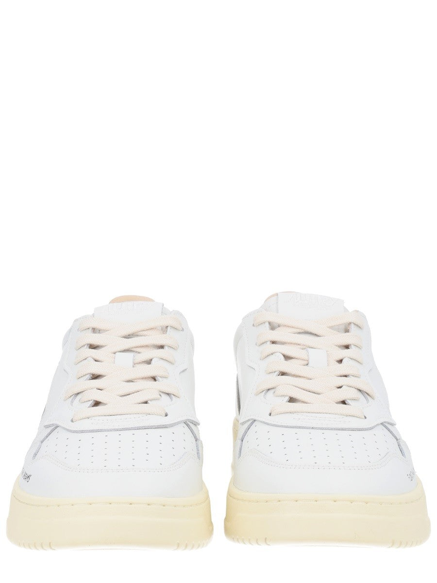 Autry - Man - White - Sneaker
