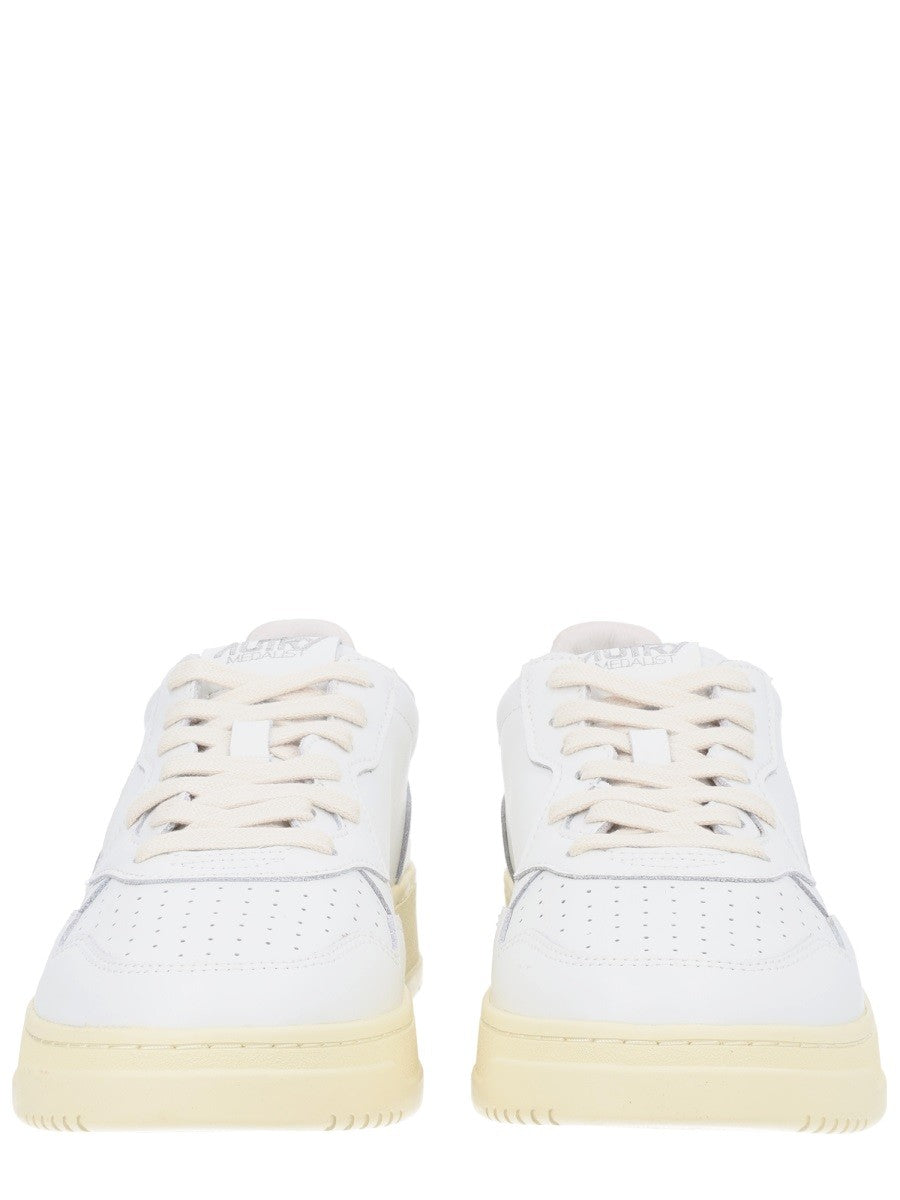 Autry - Man - White - Sneaker