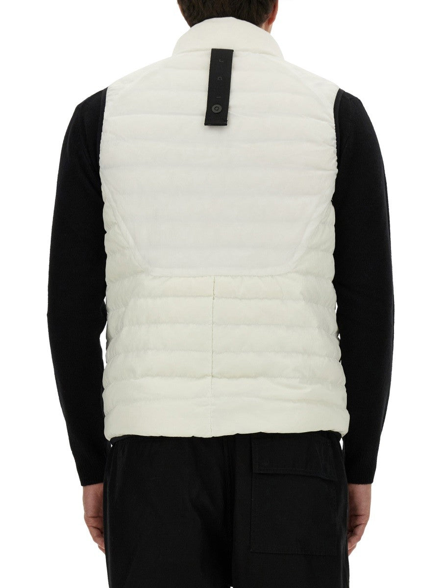 JG1 - Man - White - Vest