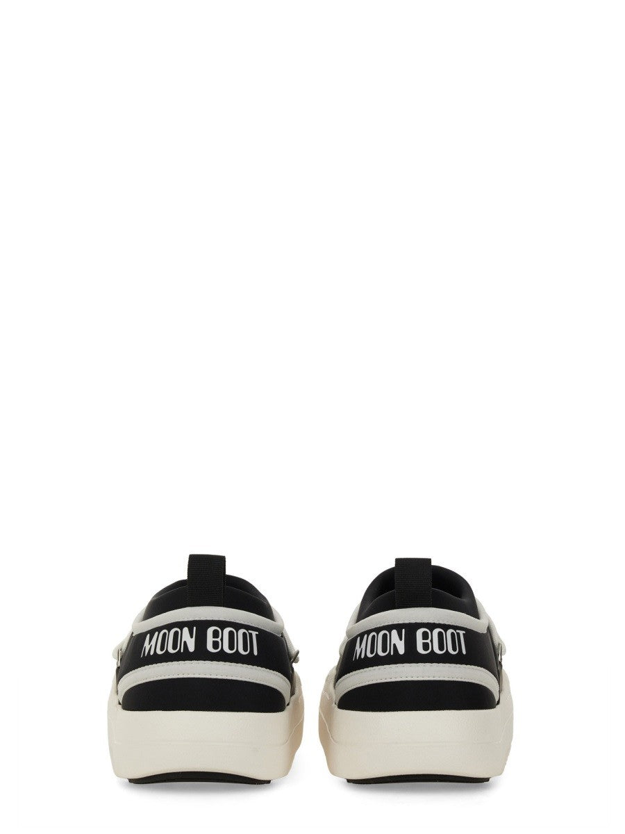 Moon Boot - Unisex - Black - Flat