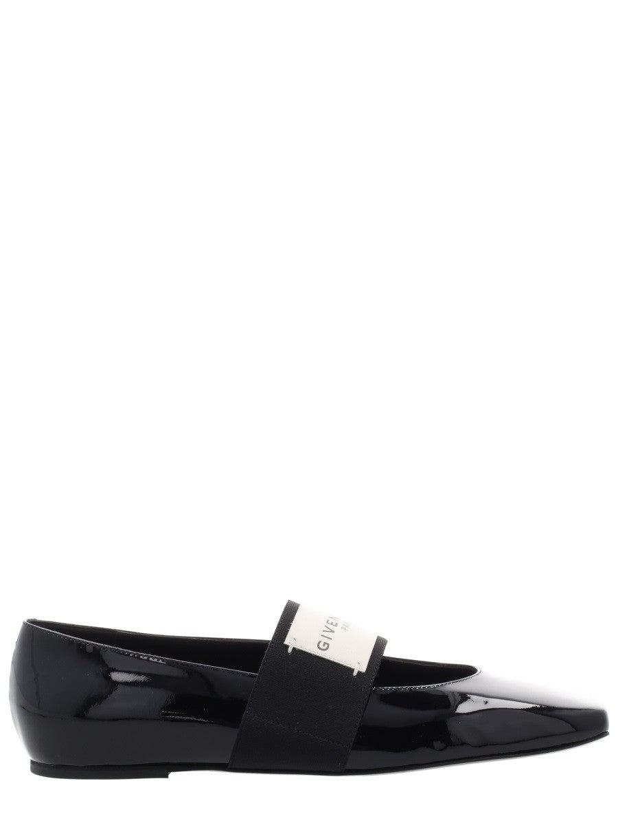 Givenchy - Woman - Black - Flat