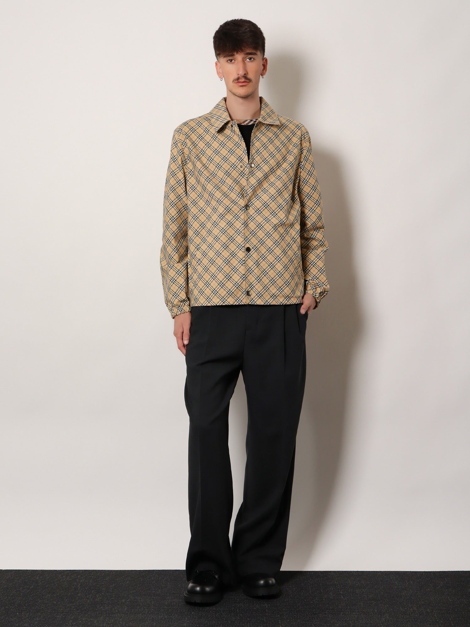 Burberry - Man - Beige - Jacket