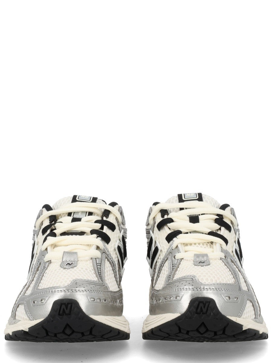New Balance - Unisex - Silver - Sneaker