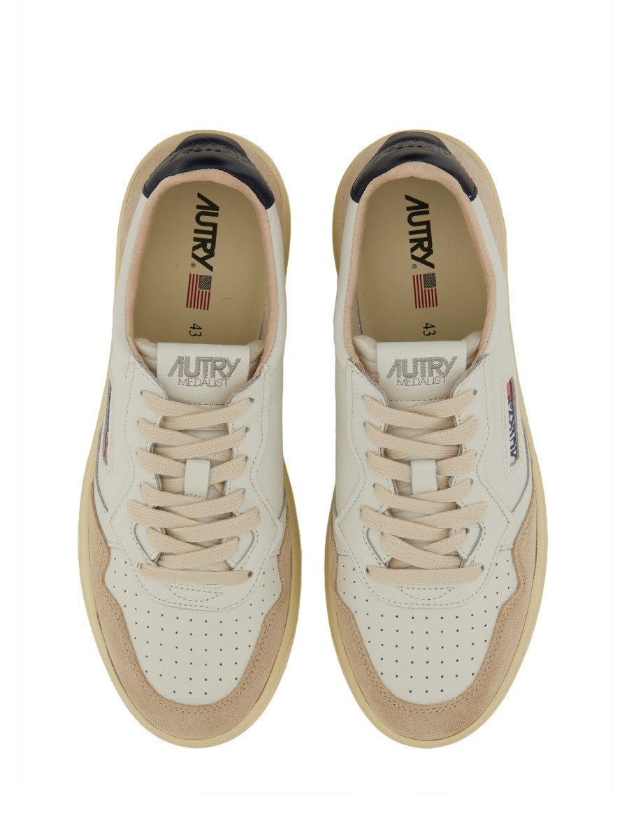 Autry - Man - White - Sneaker