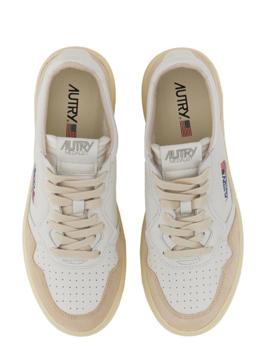 Autry - Man - White - Sneaker