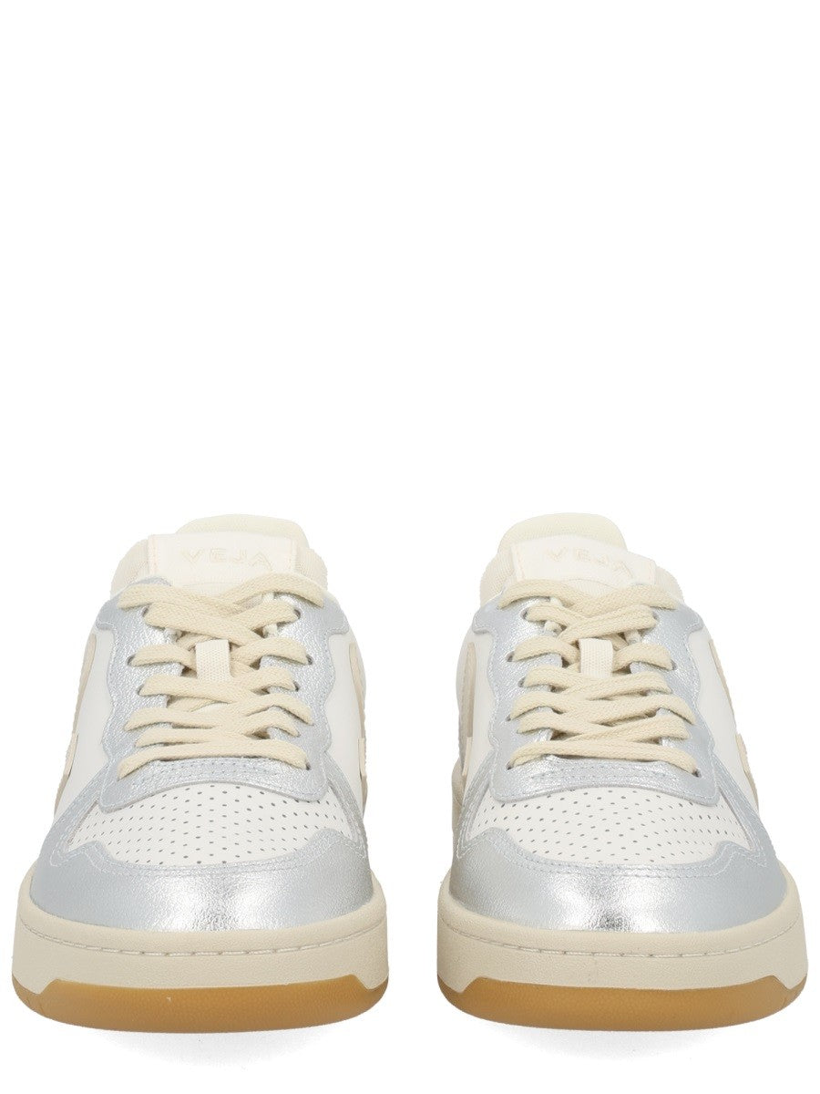Veja - Woman - Silver - Sneaker