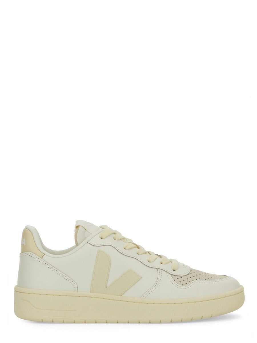 Veja - Woman - Pink - Sneaker