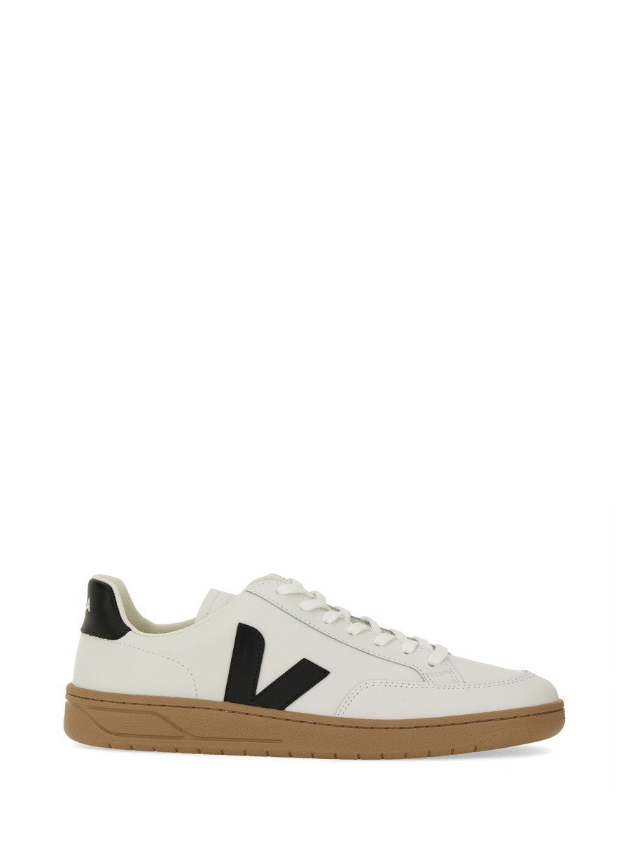 Veja - Man - White - Sneaker