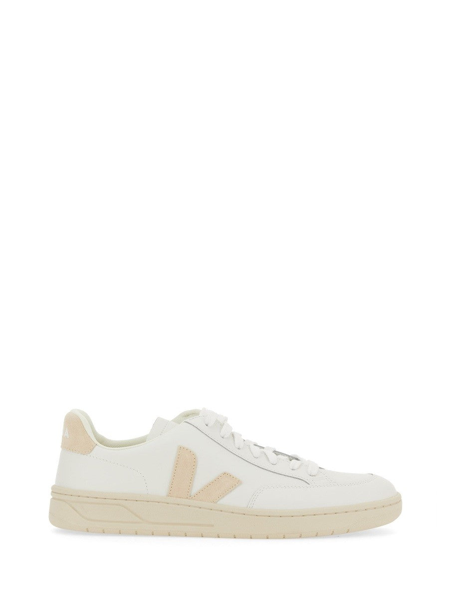 Veja - Woman - White - Sneaker