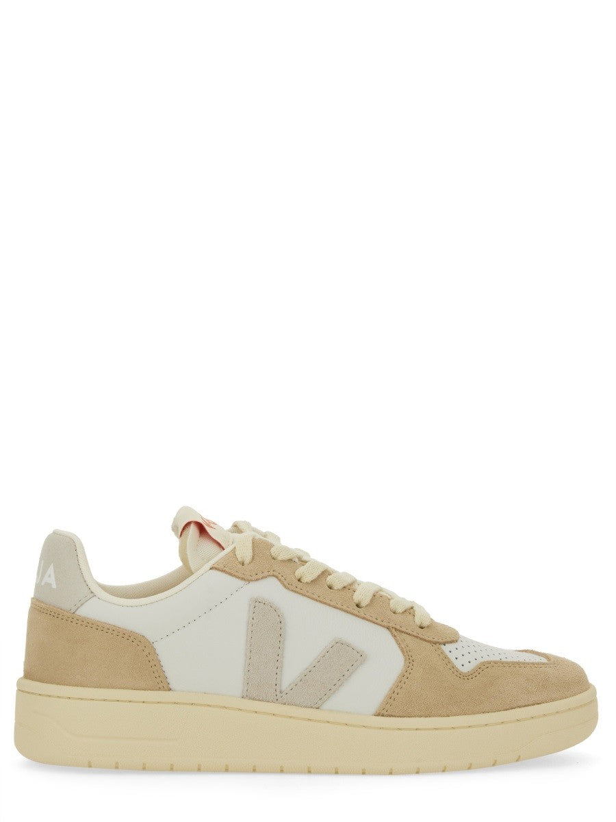Veja - Woman - Beige - Sneaker