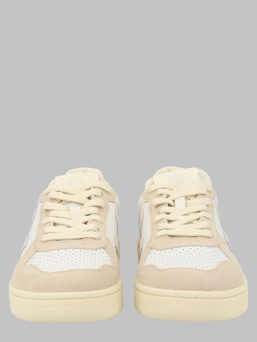 Veja - Unisex - White - Sneaker