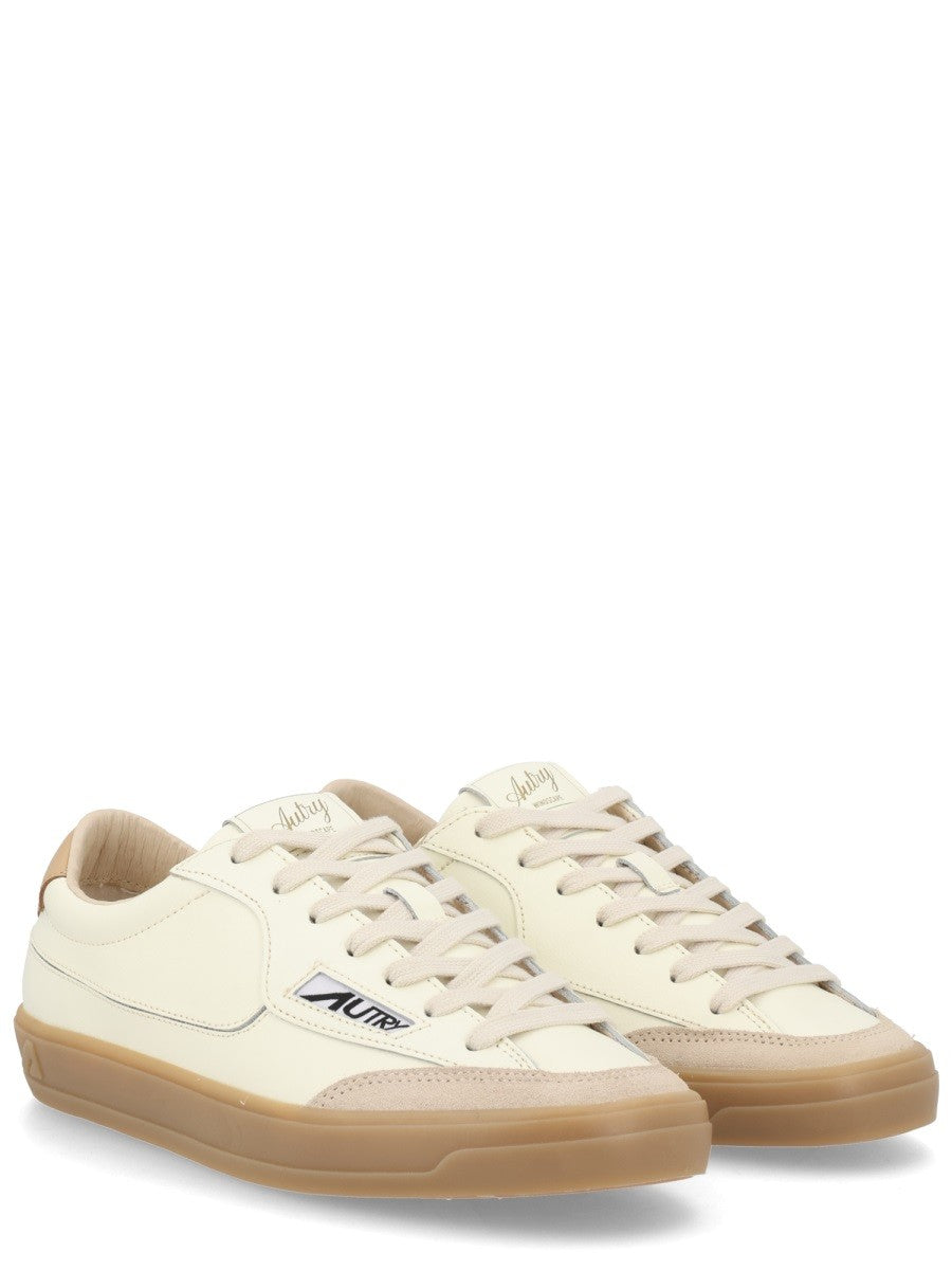 Autry - Woman - Beige - Sneaker