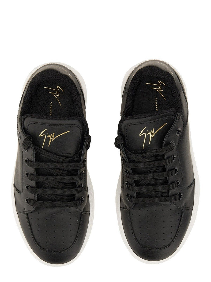 Giuseppe Zanotti - Man - Black - Sneaker