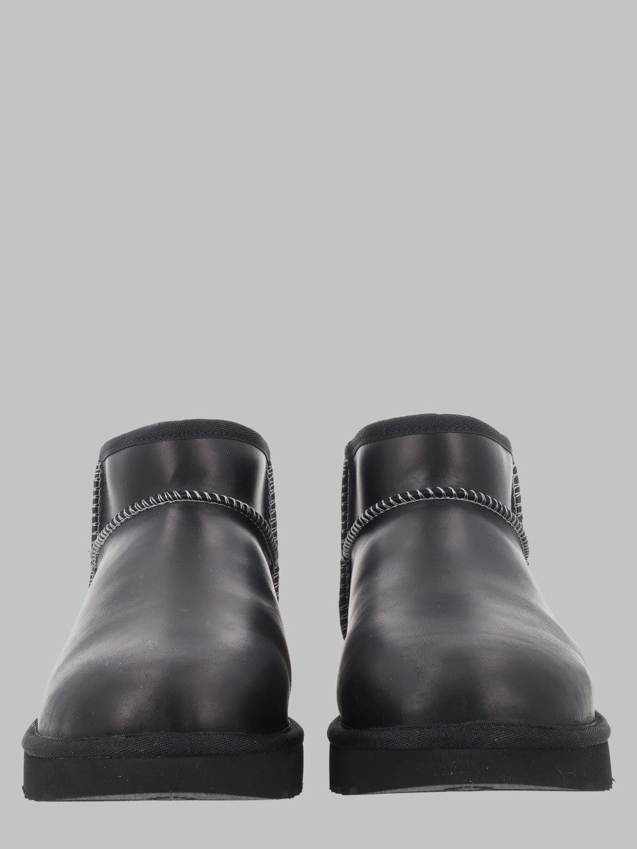 Ugg - Woman - Black - Boot