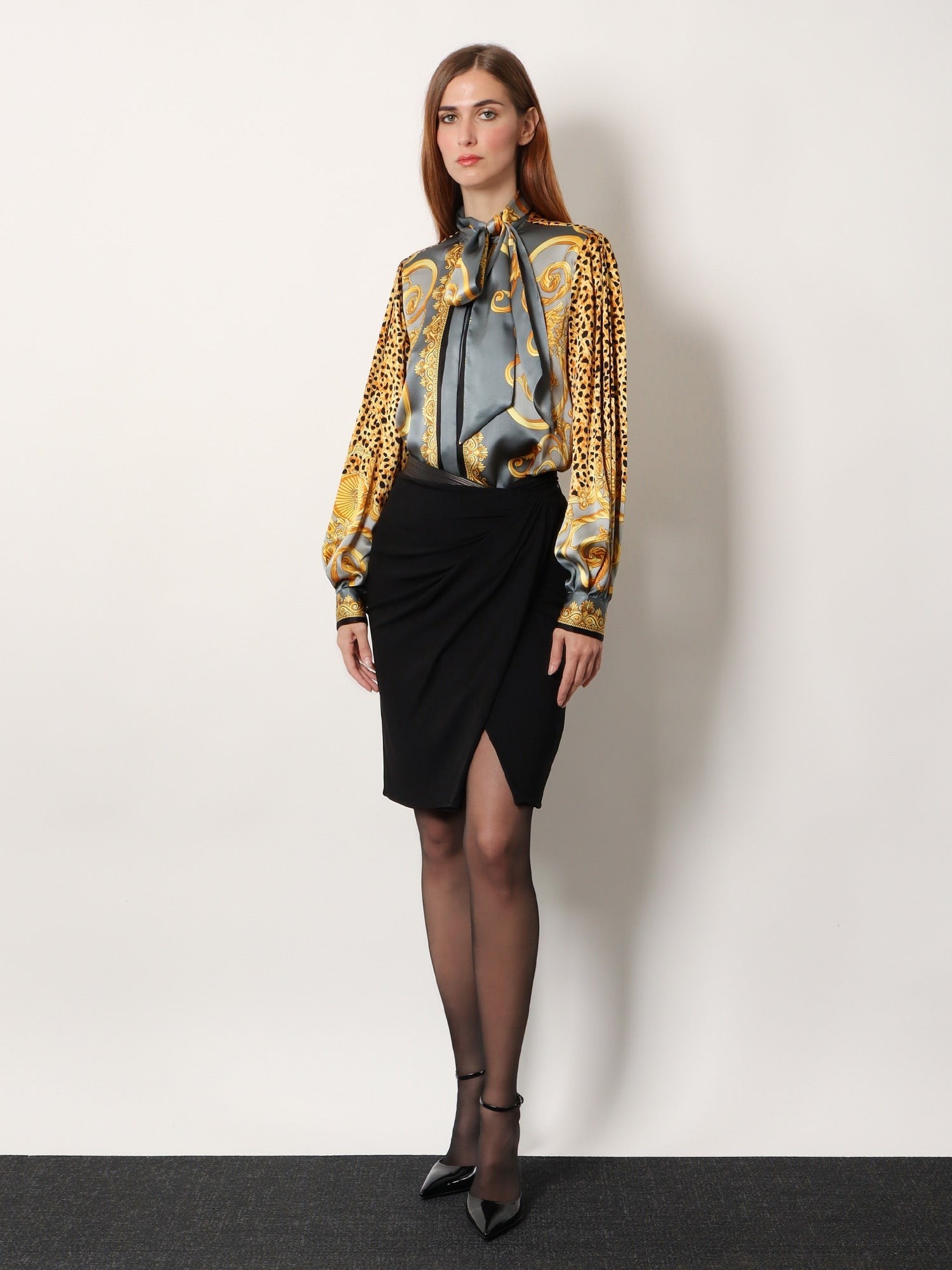 Versace - Woman - Black - Skirt