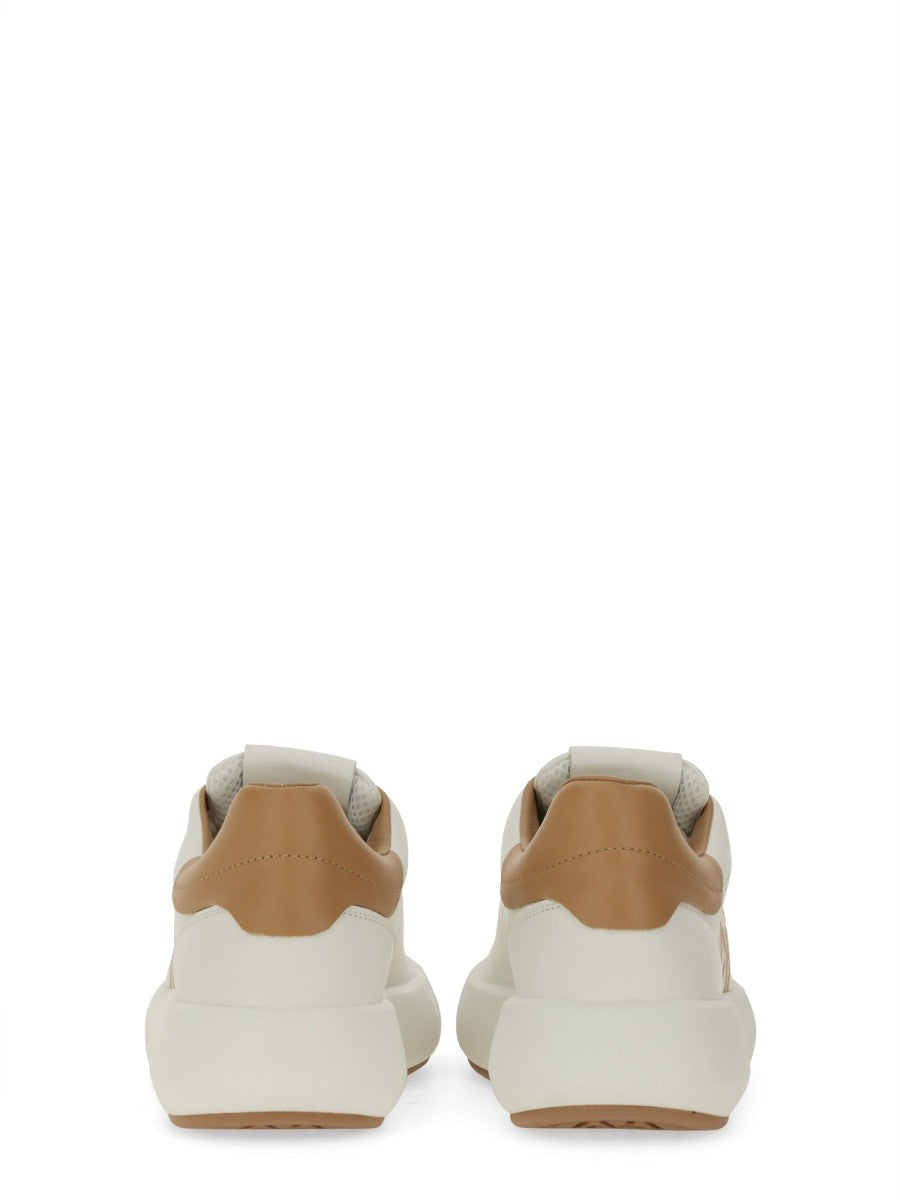 Stuart Weitzman - Woman - White - Sneaker