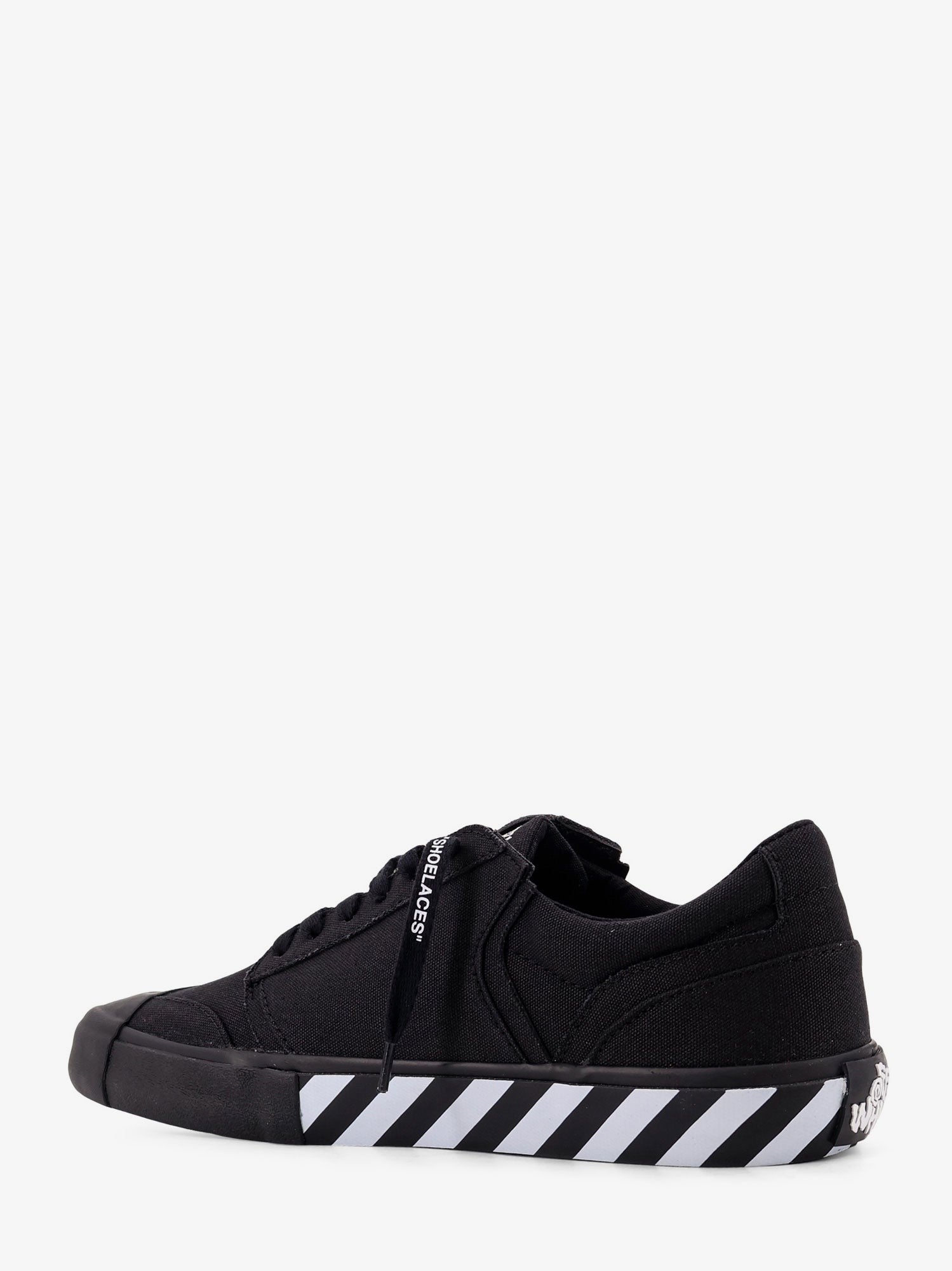 Off White - Man - Black - Sneaker