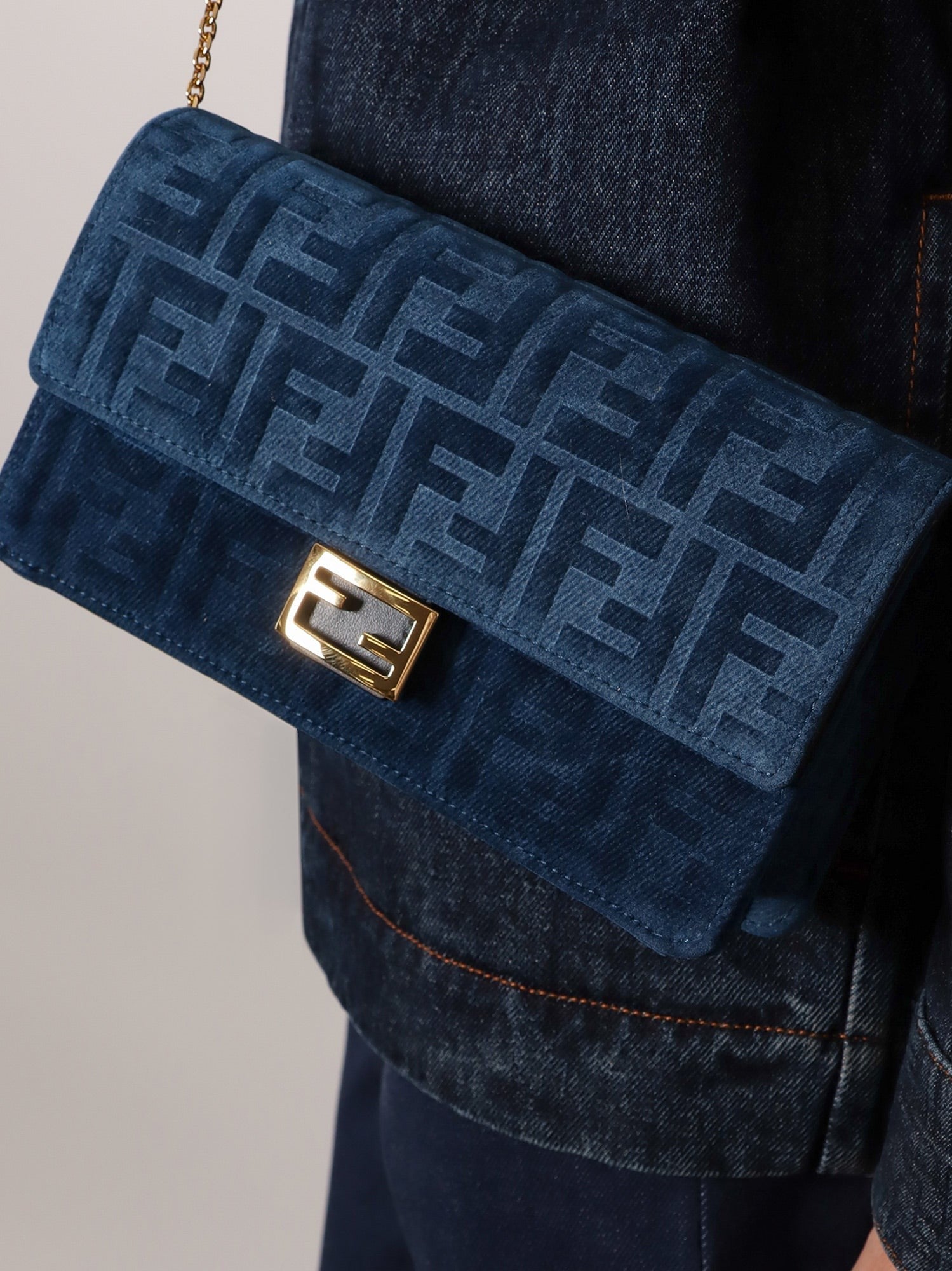 Fendi - Woman - Blue - Crossbody Bag